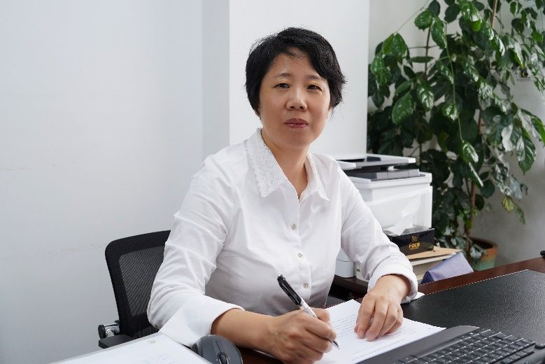纸上深耕，云端破题丨上海出版印刷高等专科学校副校长杨爱玲谈产教融合与高职人才培养(图1)